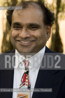 Indran Amirthanayagam at Galle Literary Festival 2008. ..©Bronek Kaminski/Writer Pictures/Rosebud2