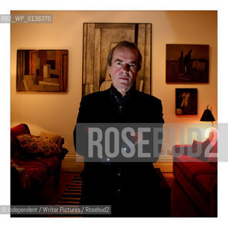 Author Martin Amis at home in London    ..copyright©Independent/Writer Pictures/Rosebud2