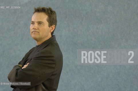 PIC: ROB MCDOUGALL / WRITERS PICTURES.EDINBURGH BOOK FESTIVAL 2005.PAUL ©Writer Pictures/Rosebud2