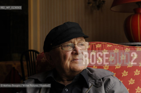 Aharon Appelfeld..copyright©Mathieu Bourgois/Writer Pictures/Rosebud2