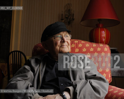 Aharon Appelfeld..copyright©Mathieu Bourgois/Writer Pictures/Rosebud2