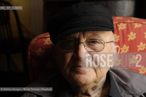Aharon Appelfeld..copyright©Mathieu Bourgois/Writer Pictures/Rosebud2