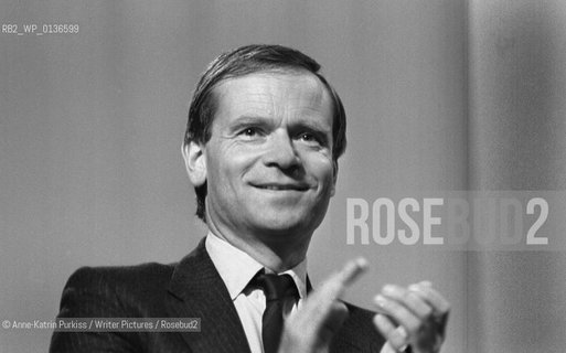 Lord Jeffrey Archer, bestselling author and politician..Copyright©Anne-Katrin Purkiss/Writer Pictures/Rosebud2