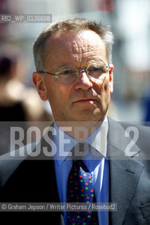 JEFFERY ARCHER ARRIVES WITH PART OF HIS LEGAL TEAM AT THE HIGH COURT  ..©Graham Jepson/Writer Pictures/Rosebud2