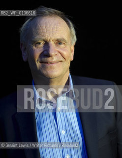 Jeffrey Archer [Lord Archer] ,Former Conservative Party Politician and  Best Selling Novelist at the Oxford Literary Festival at Christchurch College Oxford. ..copyright©Geraint Lewis/Writer Pictures/Rosebud2