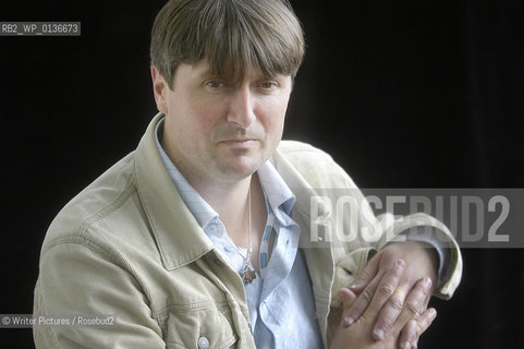 Simon Armitage author of THe White Stuff.  CREDIT Geraint Lewis
©Writer Pictures/Rosebud2