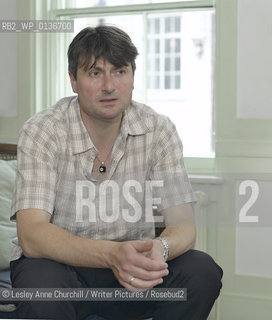 Simon Armitage..copyright©Lesley Anne Churchill/Writer Pictures/Rosebud2