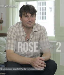 Simon Armitage..copyright©Lesley Anne Churchill/Writer Pictures/Rosebud2