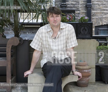 Simon Armitage..copyright©Lesley Anne Churchill/Writer Pictures/Rosebud2