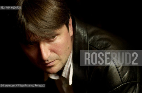 Simon Armitage, author. .copyright©Independent/Writer Pictures/Rosebud2