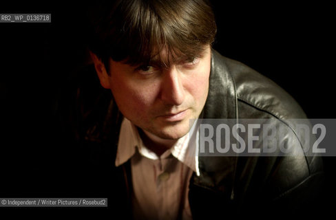 Simon Armitage, author. .copyright©Independent/Writer Pictures/Rosebud2