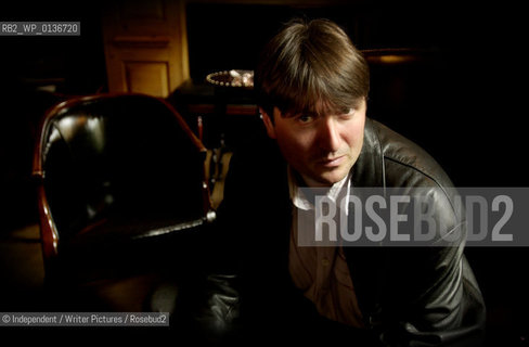 Simon Armitage, author. .copyright©Independent/Writer Pictures/Rosebud2