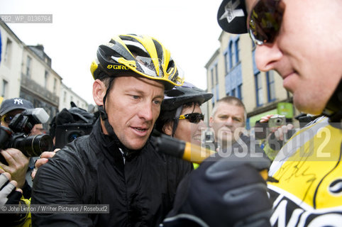 Lance Armstrong cycled in Paisley with around 70 other cyclists after announcing the ride on Twitter...copyright©John Linton/Writer Pictures/Rosebud2