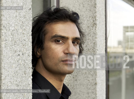 Nadeem Aslam ,author of The Washed Virgil which is set in Afghanistan.....Copyright©Geraint Lewis/Writer Pictures/Rosebud2