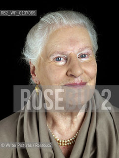 Diana Athill,writer,editor and critic,who wrote Somewhere Towards The End at The Oxford Literary Festival in Christ Church College in Oxford. CREDIT Gera©Writer Pictures/Rosebud2