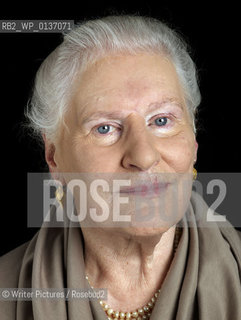 Diana Athill,writer,editor and critic,who wrote Somewhere Towards The End at The Oxford Literary Festival in Christ Church College in Oxford. CREDIT Gera©Writer Pictures/Rosebud2