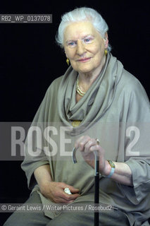 Diana Athill,writer,editor and critic,who wrote Somewhere Towards The End at The Oxford Literary Festival in Christ Church College in Oxford. ..Copyright©Geraint Lewis/Writer Pictures/Rosebud2