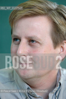 Writer and philosopher Julian Baggini at the Edinburgh International Book Festival...Copyright©Pascal Saez/Writer Pictures/Rosebud2
