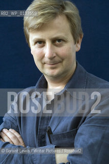 Writer and philosopher Julian Baggini  ..Copyright©Geraint Lewis/Writer Pictures/Rosebud2