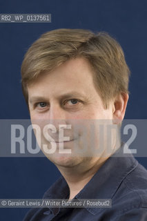 Writer and philosopher Julian Baggini  ..Copyright©Geraint Lewis/Writer Pictures/Rosebud2