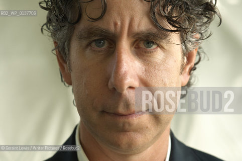 Joel Bakan.Copyright©Geraint Lewis/Writer Pictures/Rosebud2