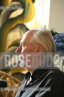 Author J G Ballard at his home in Shepperton, Surrey.  07/09/06..Copyright©John Lawerence/Writer Pictures/Rosebud2
