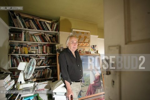 Author J G Ballard at his home in Shepperton, Surrey.  07/09/06..Copyright©John Lawerence/Writer Pictures/Rosebud2