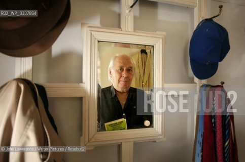 Author J G Ballard at his home in Shepperton, Surrey.  07/09/06..Copyright©John Lawerence/Writer Pictures/Rosebud2