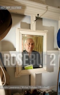Author J G Ballard at his home in Shepperton, Surrey.  07/09/06..Copyright©John Lawerence/Writer Pictures/Rosebud2