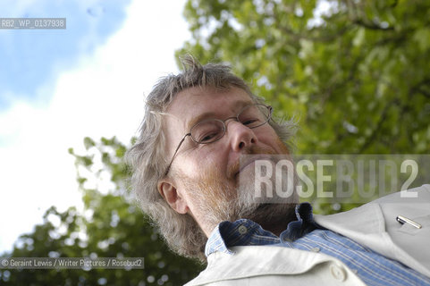 Author Iain Banks, pictured at Edinburghs Book Festival in 2003.copyright©Geraint Lewis/Writer Pictures/Rosebud2