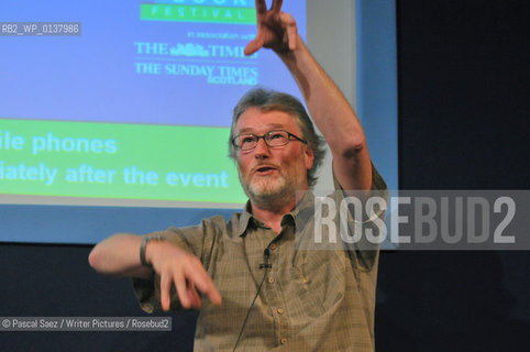 Iain Banks..copyright©Pascal Saez/Writer Pictures/Rosebud2