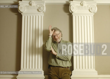 Author Iain Banks, pictured at Edinburghs Balmoral Hotel 15/01/08..copyright©Colin Hattersley/Writer Pictures/Rosebud2