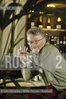 Author Iain Banks, pictured at Edinburghs Balmoral Hotel 15/01/08..copyright©Colin Hattersley/Writer Pictures/Rosebud2