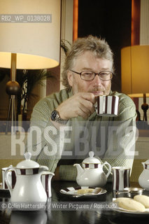 Author Iain Banks, pictured at Edinburghs Balmoral Hotel 15/01/08..copyright©Colin Hattersley/Writer Pictures/Rosebud2