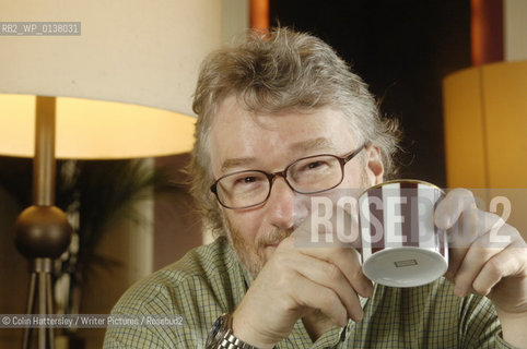Author Iain Banks, pictured at Edinburghs Balmoral Hotel 15/01/08..copyright©Colin Hattersley/Writer Pictures/Rosebud2