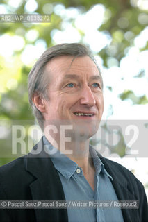 British writer Julian Barnes at the Edinburgh International Book Festival 2005..Copyright©Pascal Saez.Pascal Saez/Writer Pictures/Rosebud2