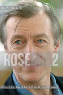 British writer Julian Barnes at the Edinburgh International Book Festival 2005..Copyright©Pascal Saez.Pascal Saez/Writer Pictures/Rosebud2
