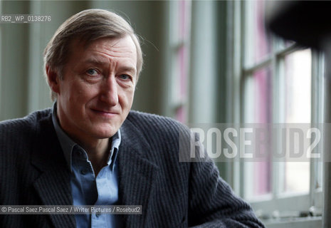 British writer Julian Barnes at the Edinburgh International Book Festival 2005..Copyright©Pascal Saez.Pascal Saez/Writer Pictures/Rosebud2