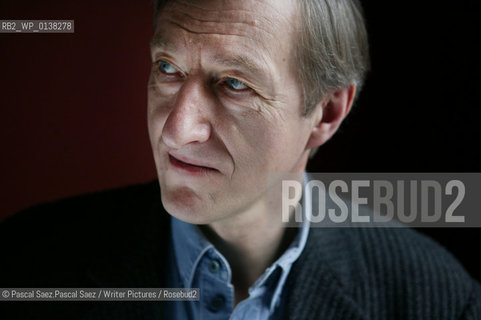 British writer Julian Barnes at the Edinburgh International Book Festival 2005..Copyright©Pascal Saez.Pascal Saez/Writer Pictures/Rosebud2