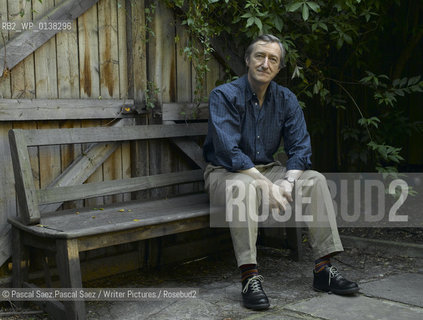 British writer Julian Barnes at the Edinburgh International Book Festival 2005..Copyright©Pascal Saez.Pascal Saez/Writer Pictures/Rosebud2