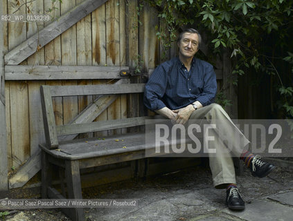 British writer Julian Barnes at the Edinburgh International Book Festival 2005..Copyright©Pascal Saez.Pascal Saez/Writer Pictures/Rosebud2