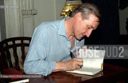 Julian Barnes, author, at the Althorp Literary Festival, Northampton, UK, June 18, 2005.  ..©Susan Martin/Writer Pictures/Rosebud2