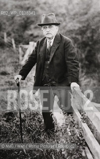 Sir James M Barrie..Copyright©NMG/Writ/Writer Pictures/Rosebud2