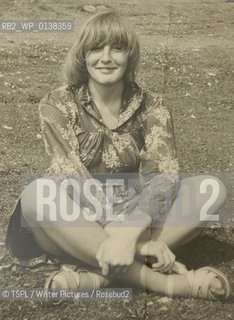 The Scotsman Magazine, Author and columnist Nicola Barry, aged 23.. ..copyright©TSPL/Writer Pictures/Rosebud2