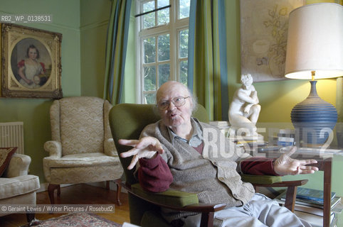 John Bayley  the writer and former husband of Iris Murdoch at home in Oxfordshire...Copyright©Geraint Lewis/Writer Pictures/Rosebud2