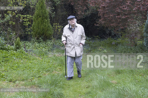 John Bayley  the writer and former husband of Iris Murdoch at home in Oxfordshire...Copyright©Geraint Lewis/Writer Pictures/Rosebud2