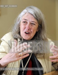 16/11/09, TSPL, Scotsman. Features, Arts, Book Review, Professor Mary Beard, pictured at Aberdeen University, Old Aberdeen. Pic Ian RutherfordMary Beard, pictured at Aberdeen University, Old Aberdeen. .copyright©Ian Rutherford/TSPL/Writer Pictures/Rosebud2