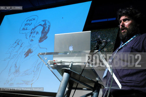 20 August 2005-Edinburgh,UK- British cartoonist Steve Bell. Steve Bells acclaimed political satire work appears regularly in the daily newspaper The Guardian.Here at the Edinburgh International Book Festival 2005..Copyright©Pascal S/Writer Pictures/Rosebud2