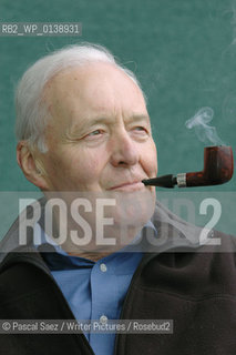 Writer and politician Tony Benn at the Edinburgh International Book Festival...Copyright©Pascal Saez/Writer Pictures/Rosebud2