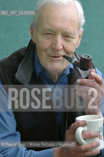 Writer and politician Tony Benn at the Edinburgh International Book Festival...Copyright©Pascal Saez/Writer Pictures/Rosebud2